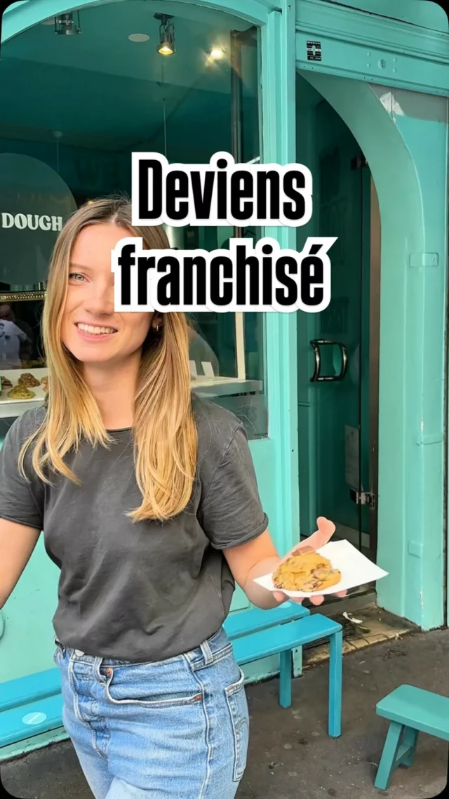 Deviens franchisé We dough ! Tu veux rejoindre la première franchise de cookie dough en France et participer à cette aventure incroyable avec nous ? Et surtout amener un concept original et qui cartonne dans ta ville ? Let’s go!! Envoie nous ta candidature à franchise@wedough.fr🫶🍪 #cookies #paris #pastry #cookiedough #franchise